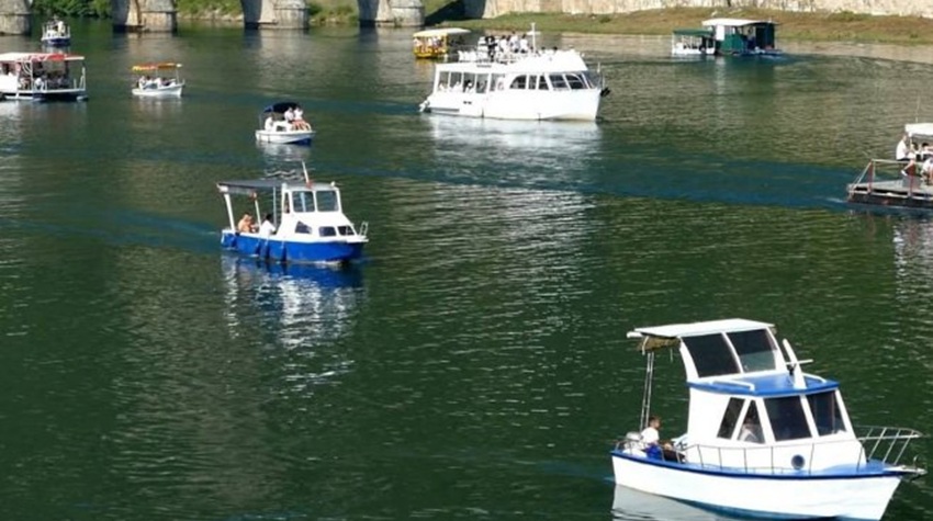 VIŠEGRAD REGATTA GATHERS NUMEROUS PARTICIPANTS: GUESTS FROM THE REGION AND EUROPE SAIL ALONG THE DRINA